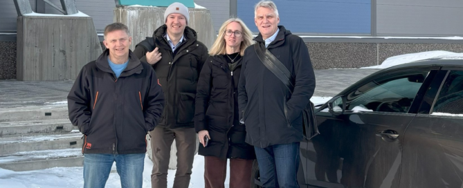 Bilde av Bjørn Nordmo, Geir Arne Solheim, Therese Solheim, Geir Fosland som står samlet